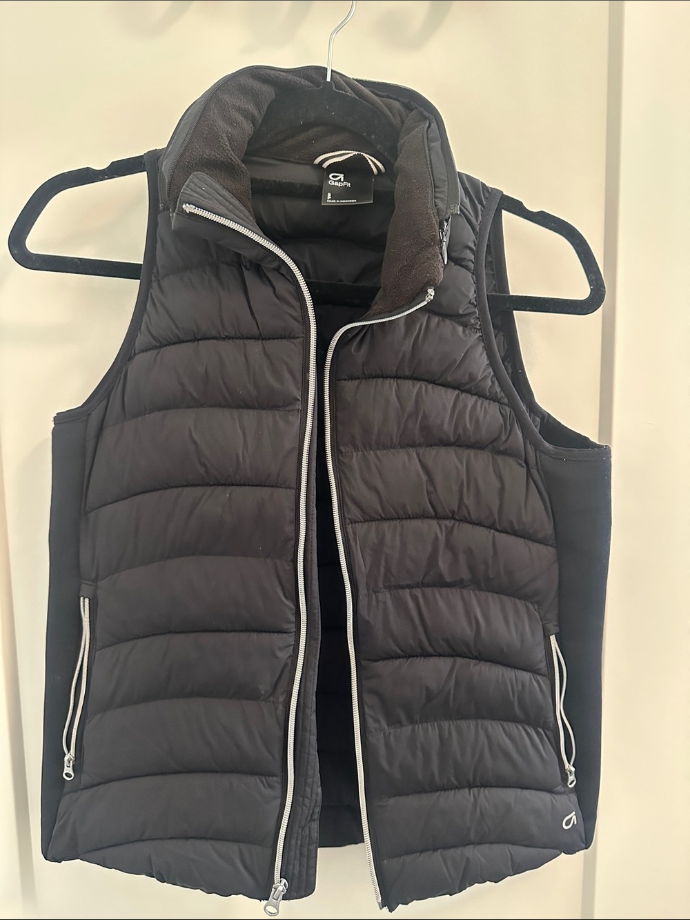 GAP Black Quilted Puffer Vest with Contrast Zippers